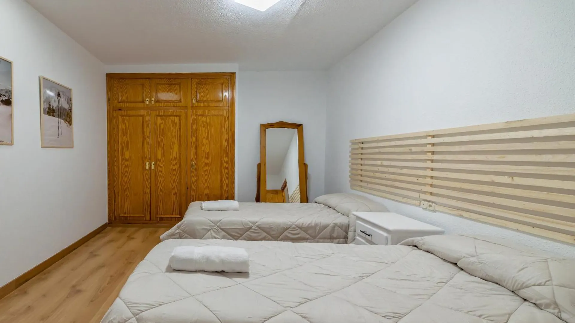 Casa Las Torres Dudar 0*,  Spain